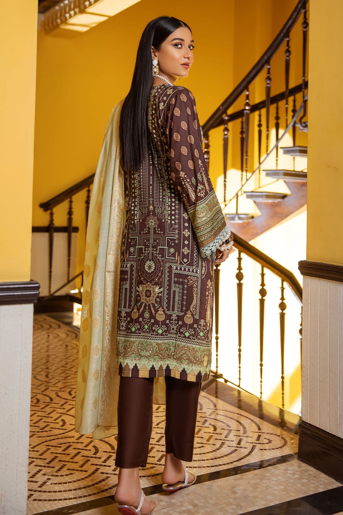 3 Piece - Embroidered Slub Linen - 7086