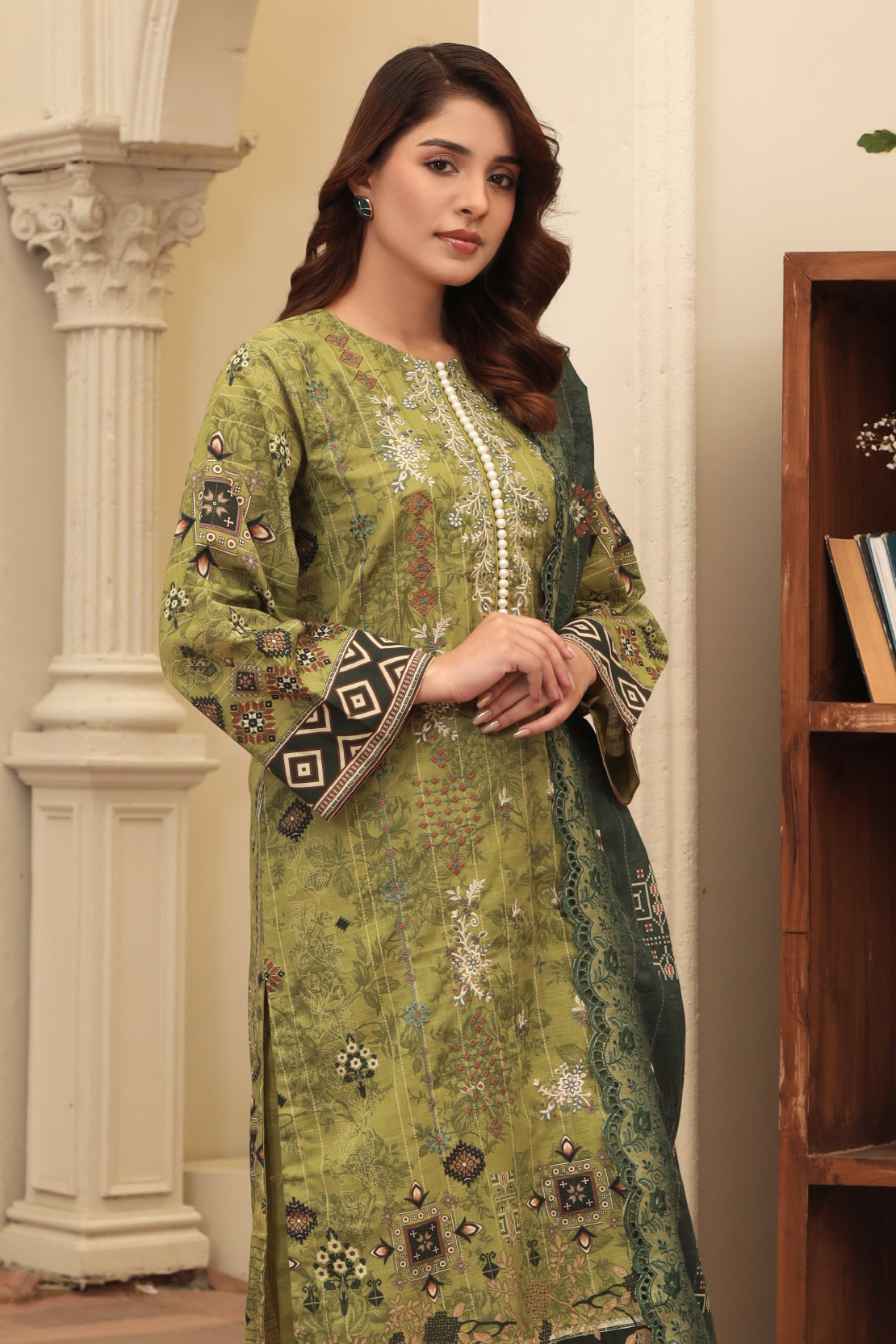 3 PIECE - PREMIUM EMBROIDERED KHADDAR - 9344