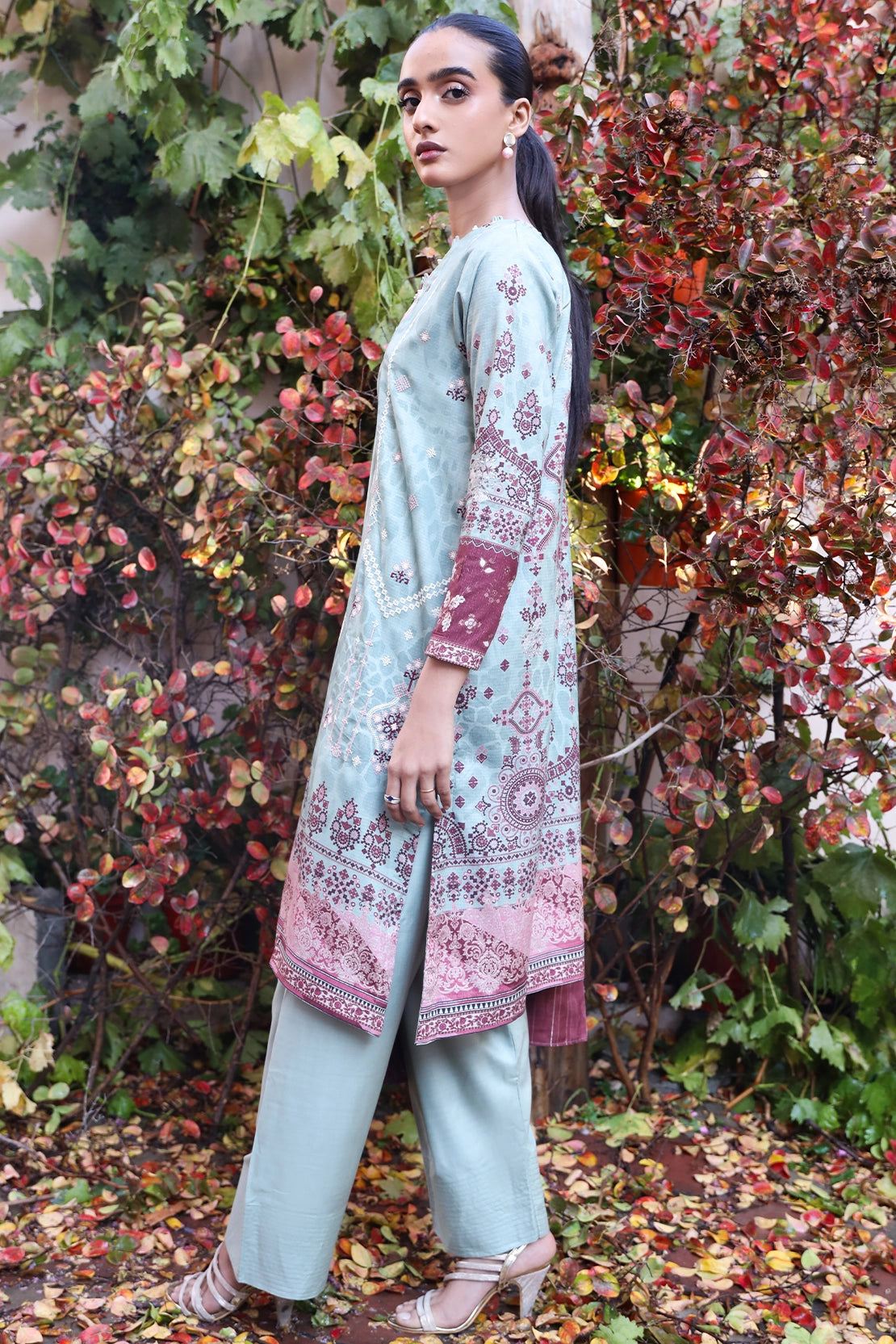 3 Piece - Premium Embroidered Linen - 0091