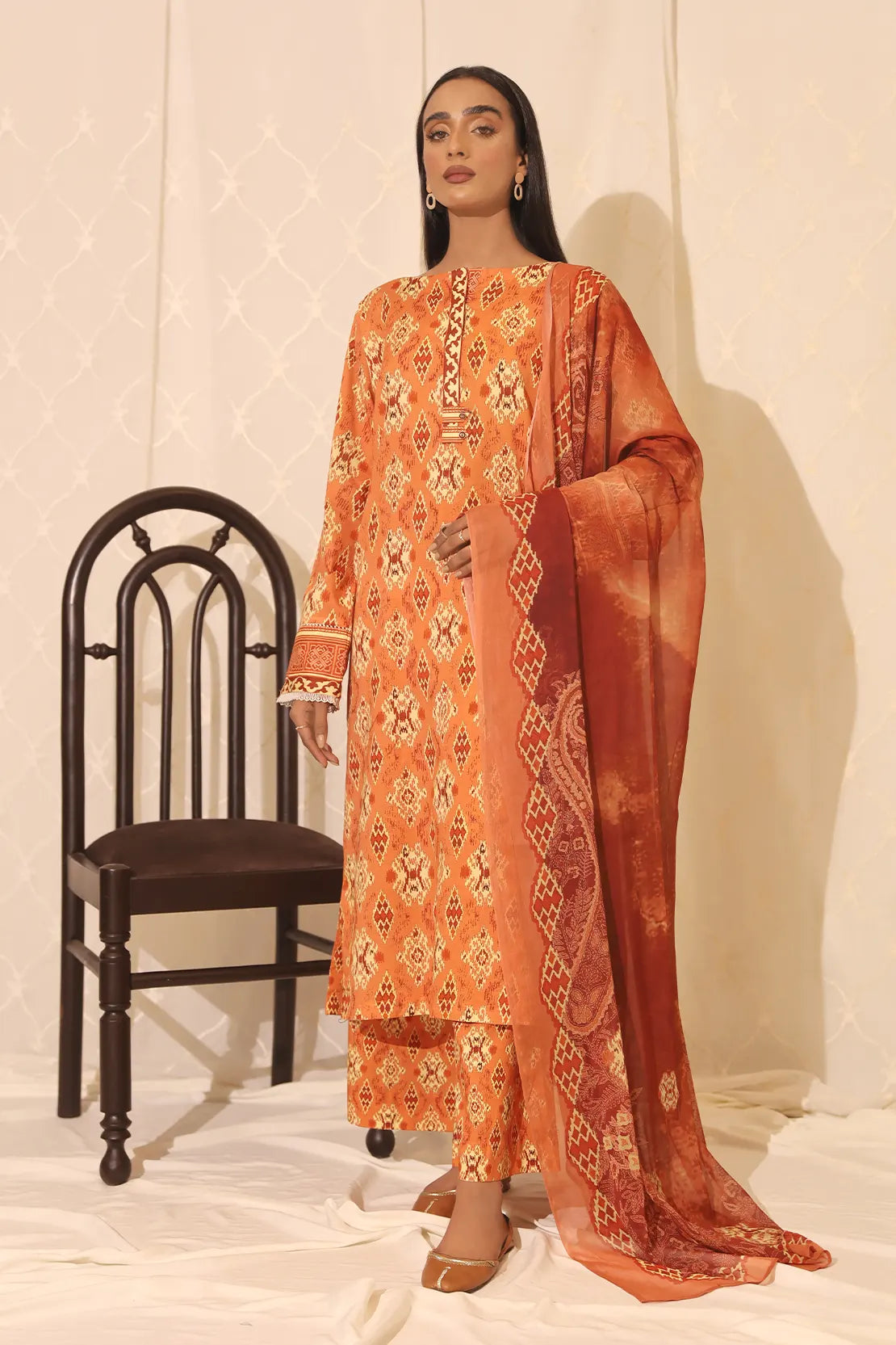 3 Piece – Premium Printed Lawn – 7769