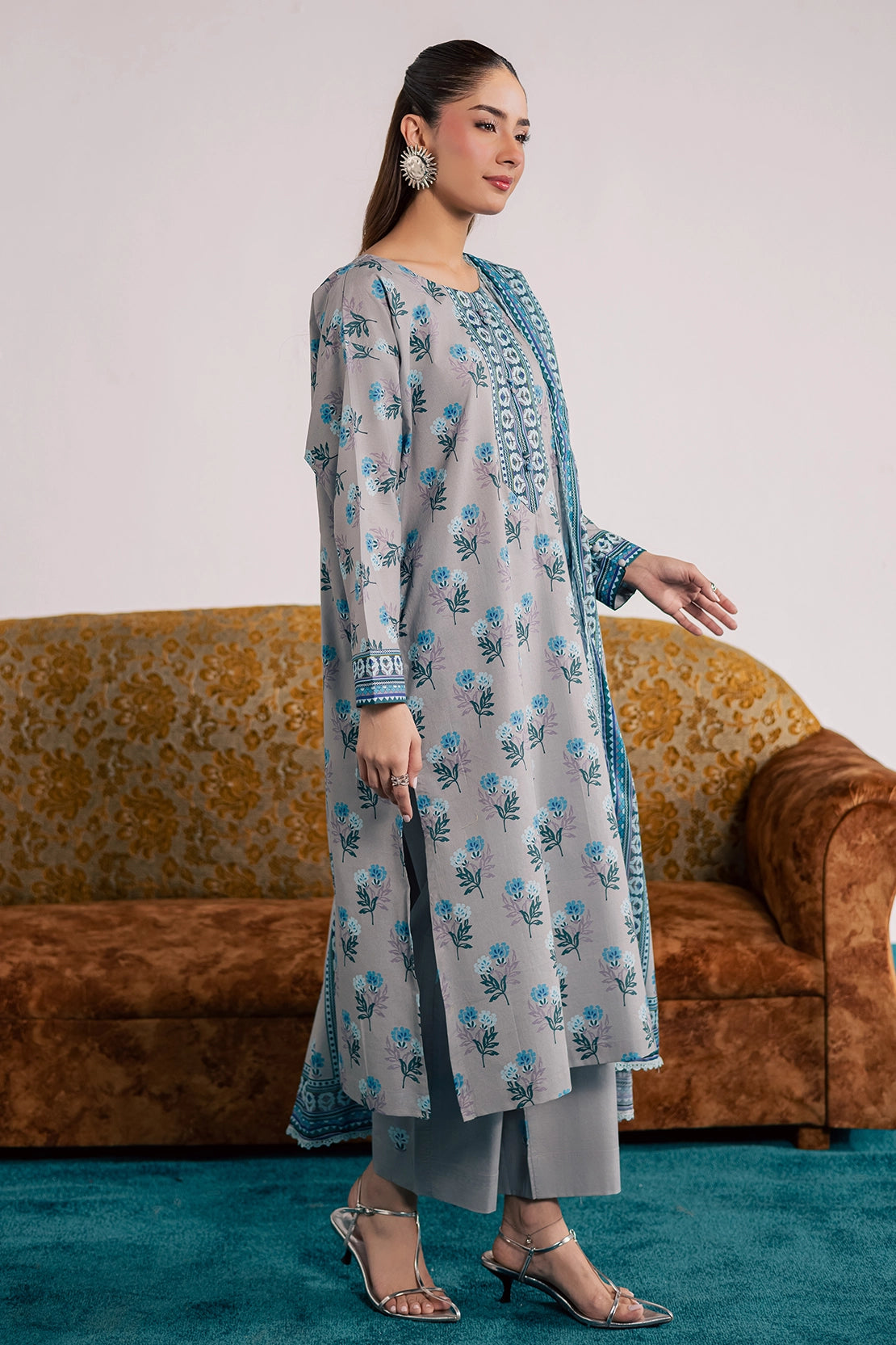 3 Piece- Premium Digitally Printed Lawn - 3771