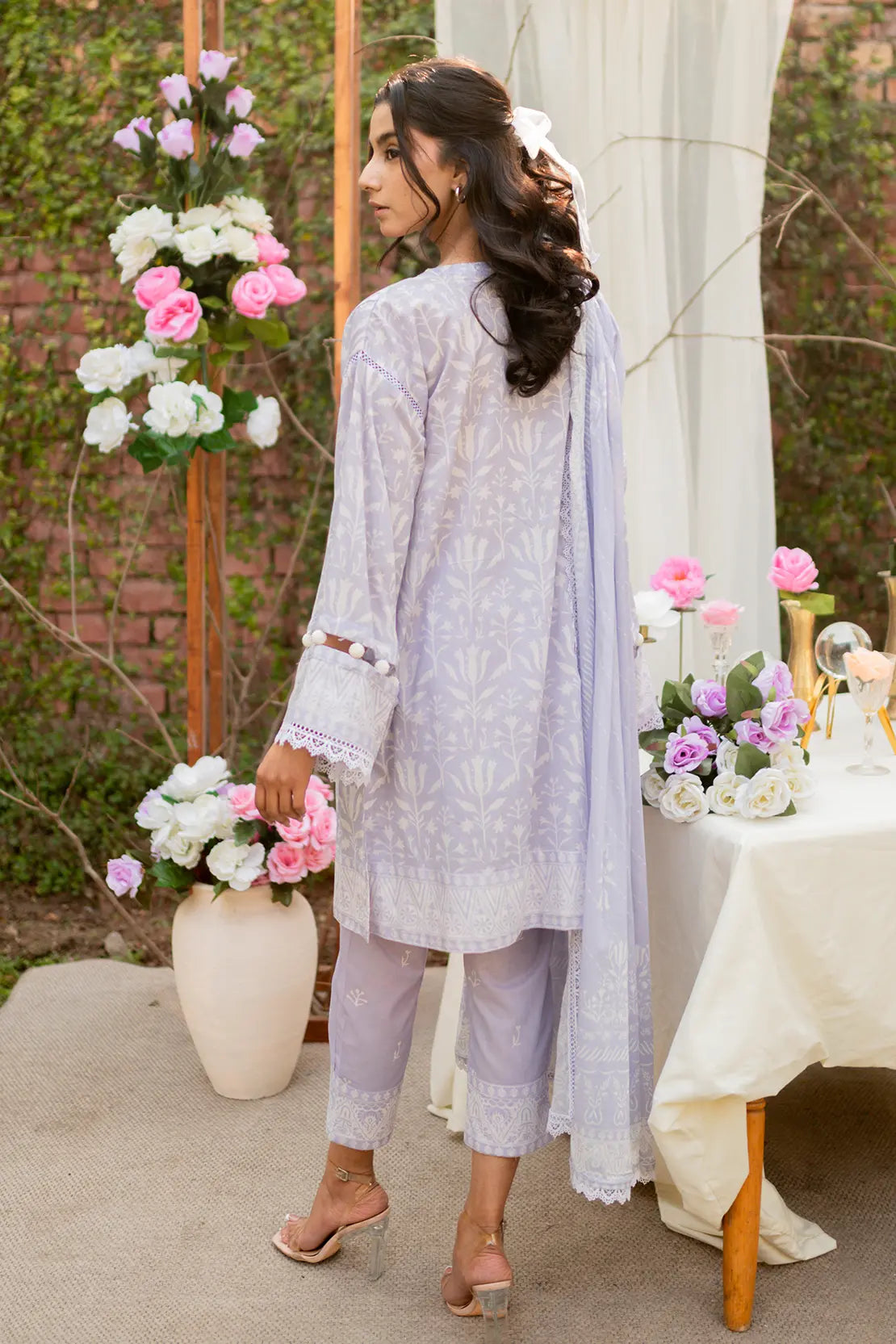 3 Piece - Digitally Printed Lawn - 8770