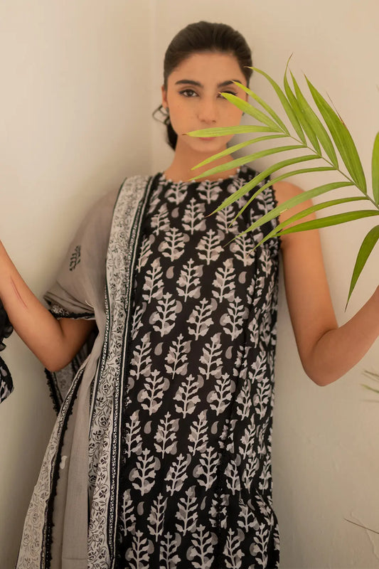 3 Piece - Digitally Printed Lawn - 8769