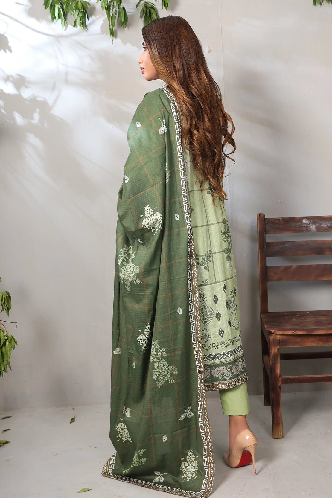 3 PIECE - PREMIUM EMBROIDERED LAWN - 9097