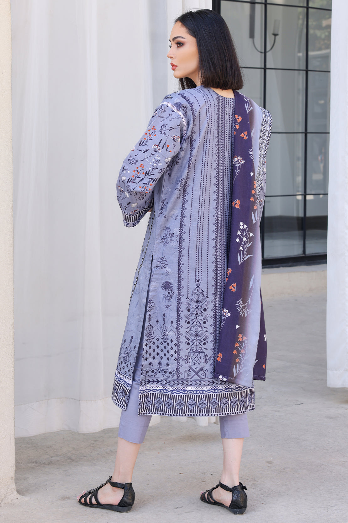 3 PIECE - PREMIUM EMBROIDERED KHADDAR - 8351