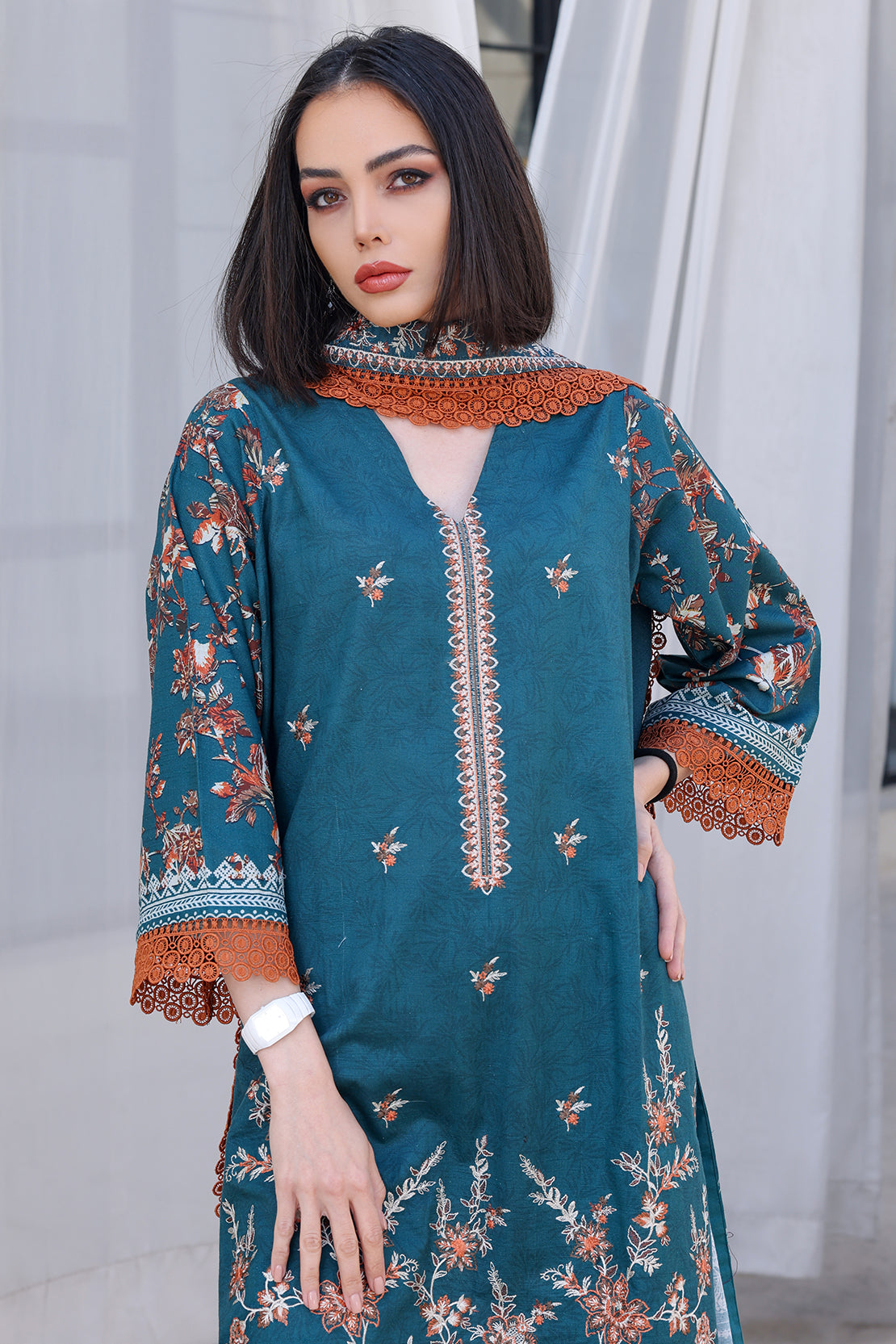 3 PIECE - PREMIUM EMBROIDERED KHADDAR - 8356