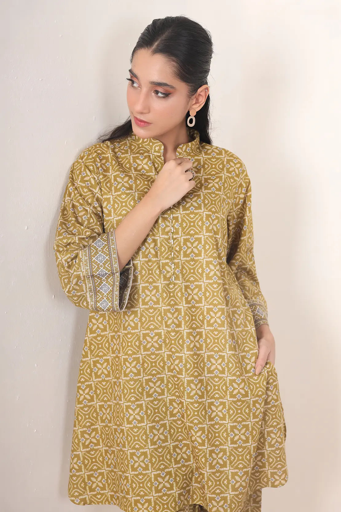 2 Piece - Digitally Printed Khadar - 8331