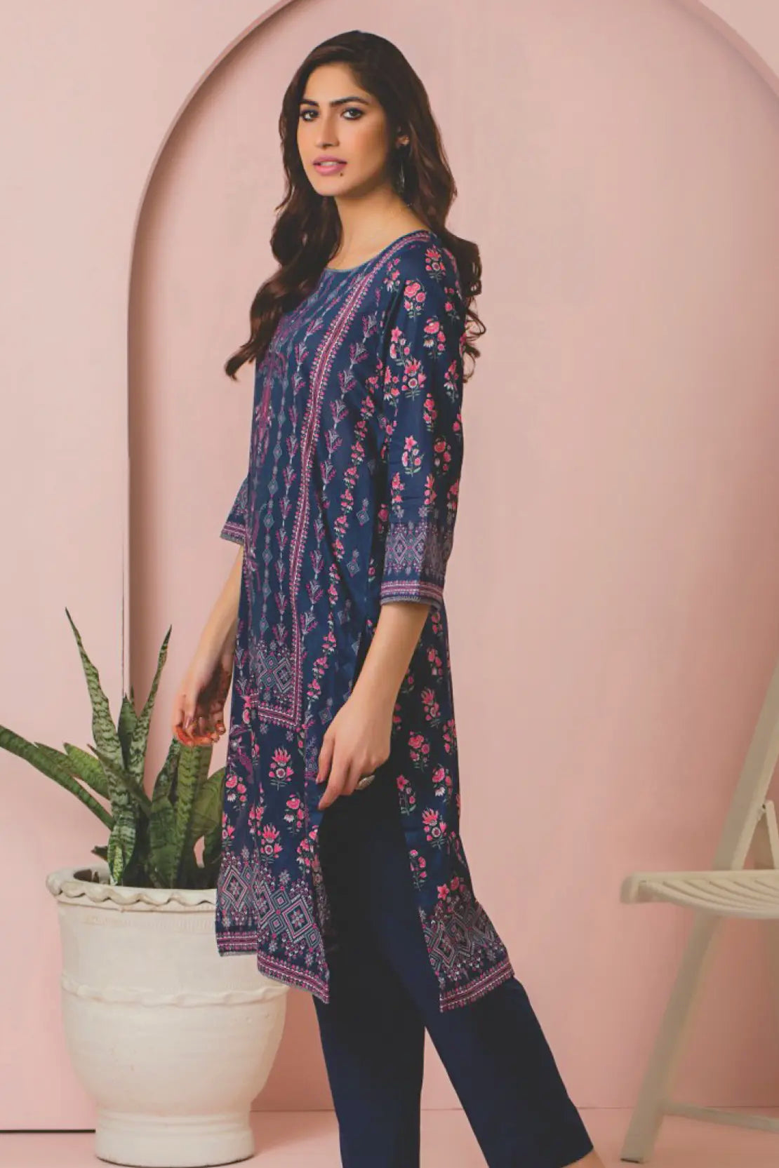 2 Piece - Rocco Digitally Printed Lawn - 8043