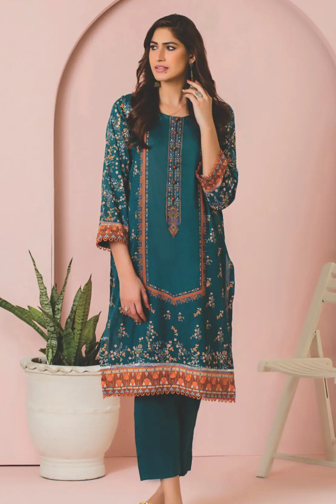 2 Piece - Rocco Digitally Printed Lawn - 8045