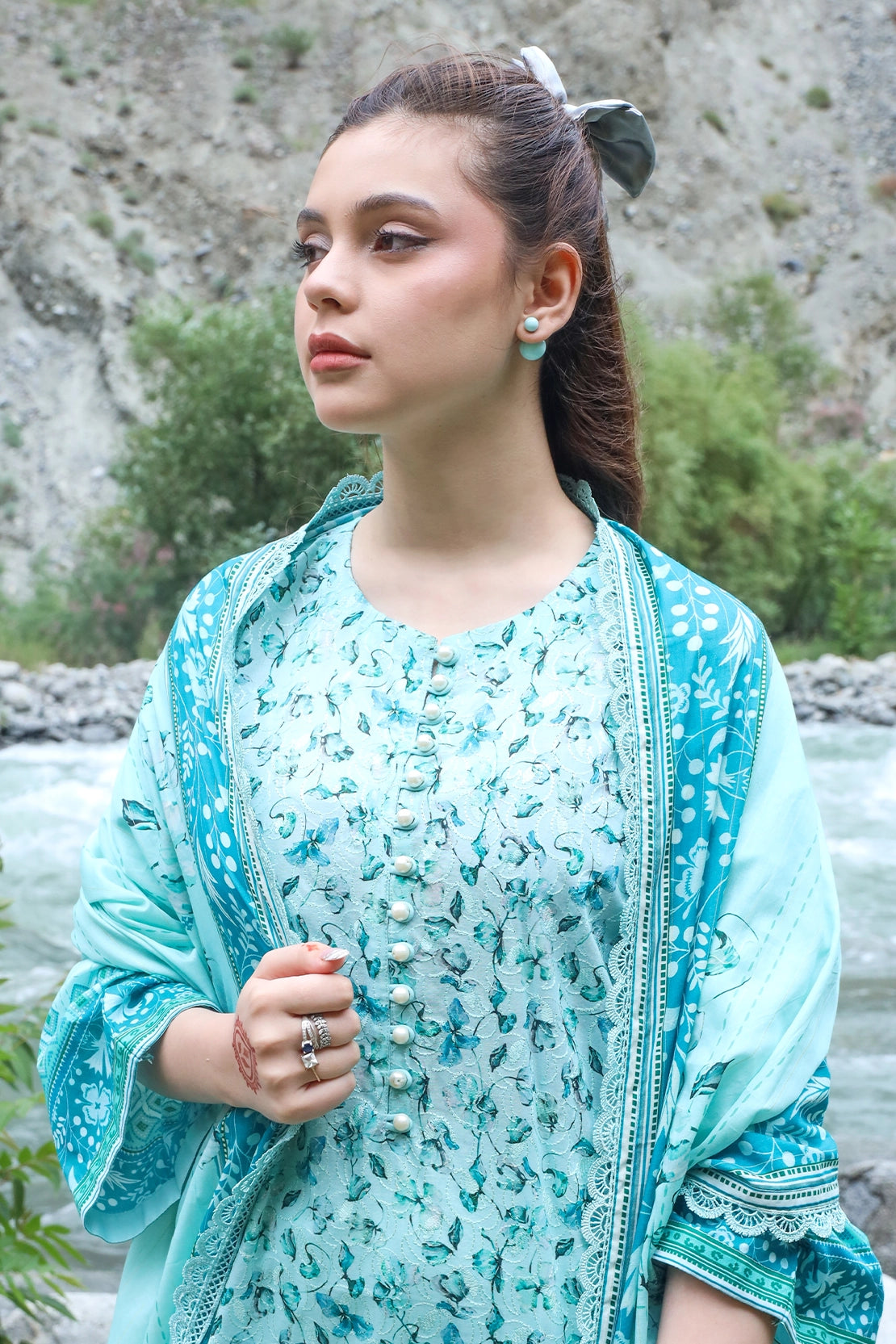 3 PIECE - EMBROIDERED LAWN - 8945