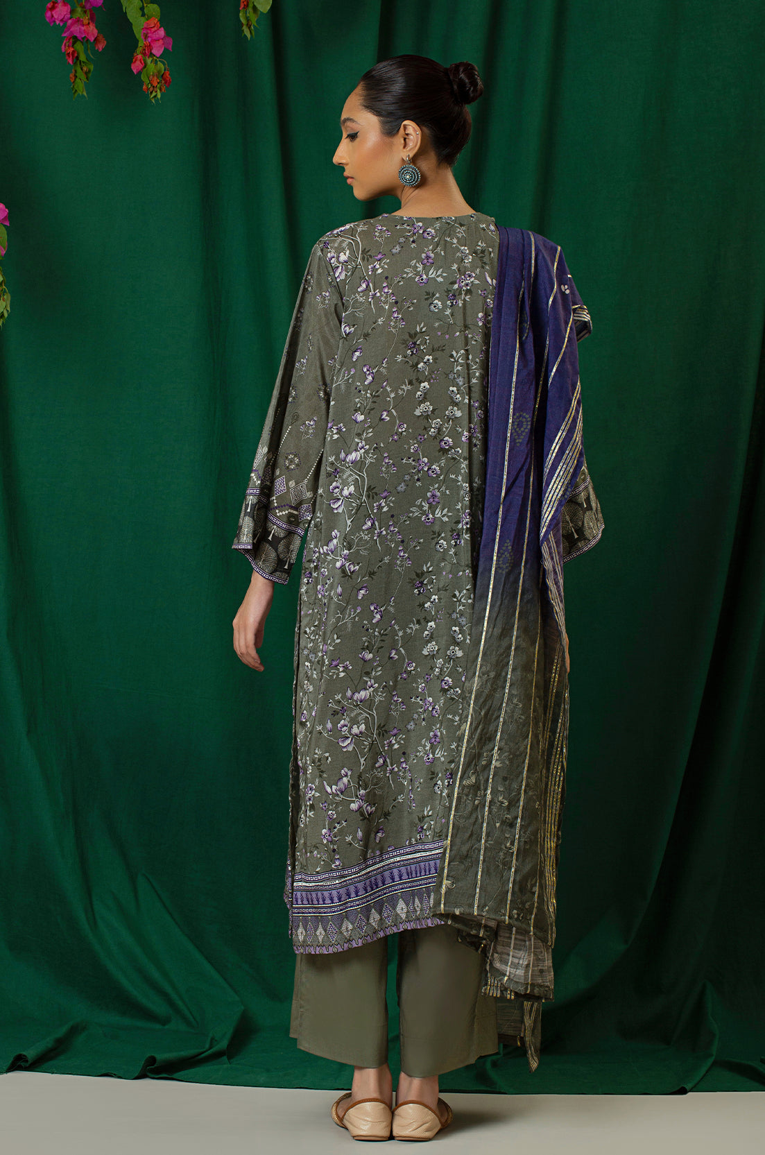 3 Piece - Embroidered - 8321