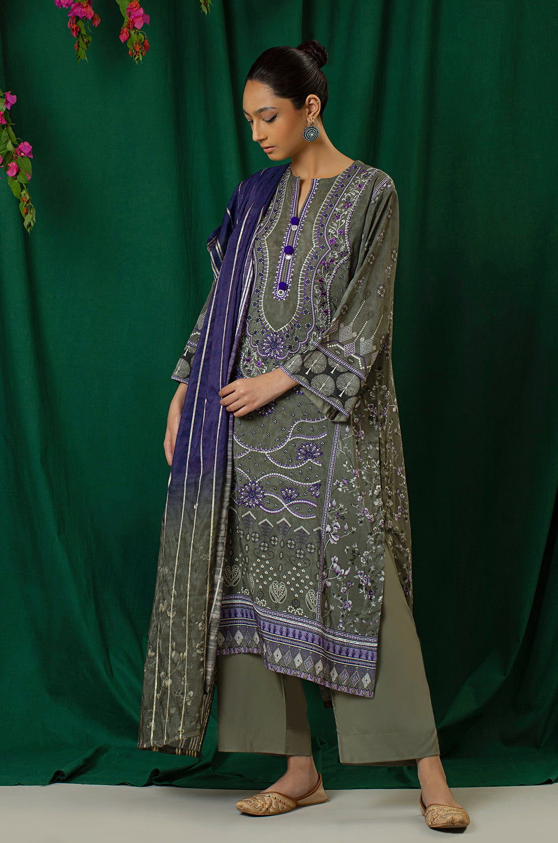 3 Piece - Embroidered - 8321