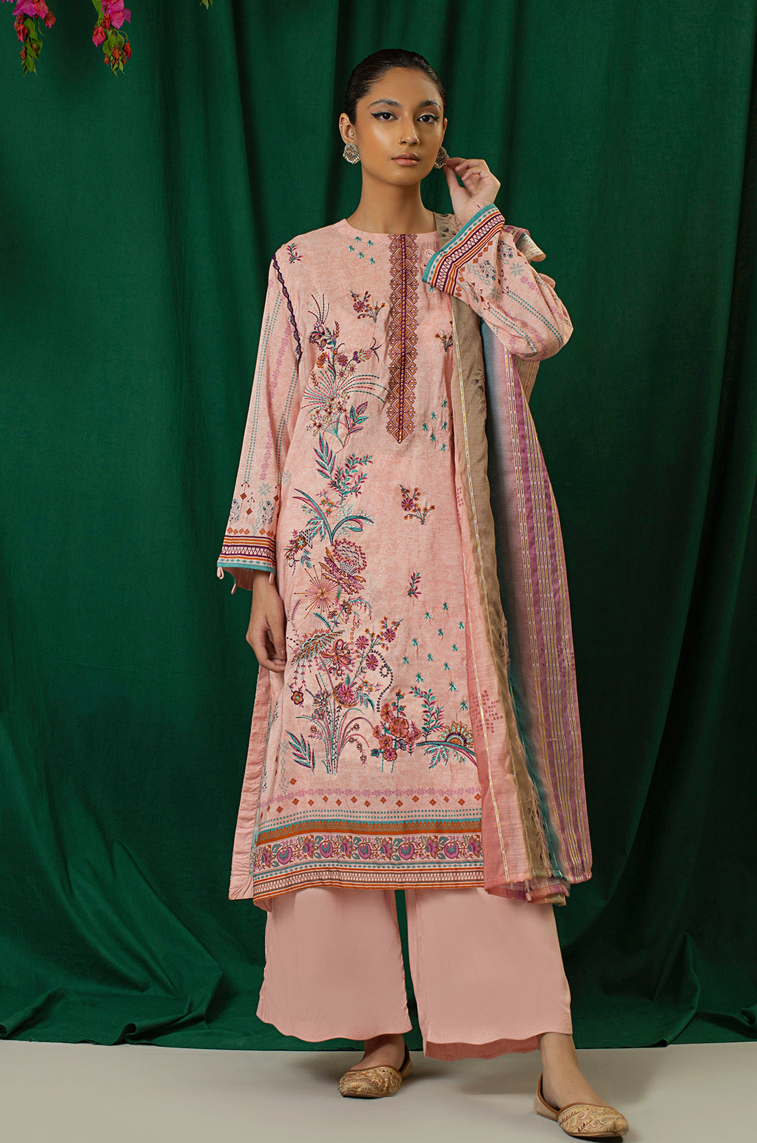 3 Piece - Embroidered - 8322