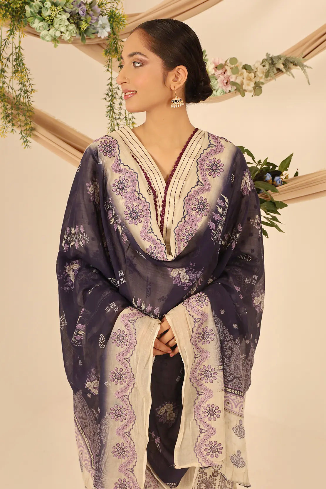 3 Piece - Digitally Printed Lawn - 7732