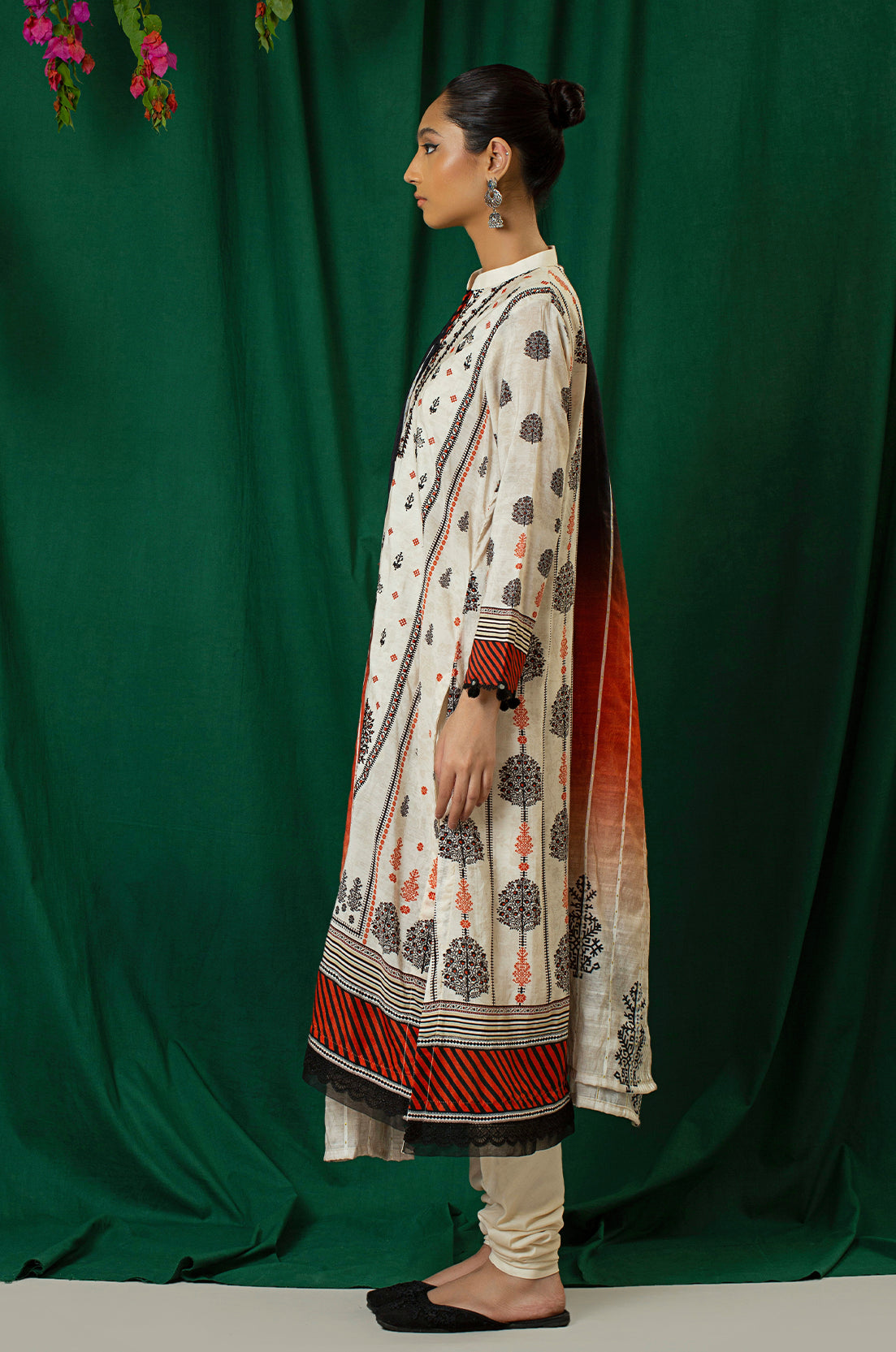 3 Piece - Embroidered - 8327