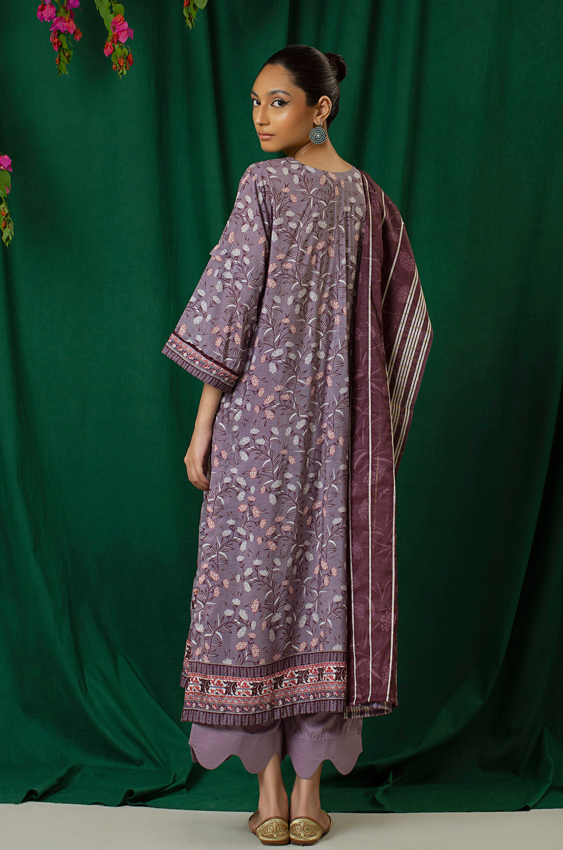 3 Piece - Embroidered - 8329