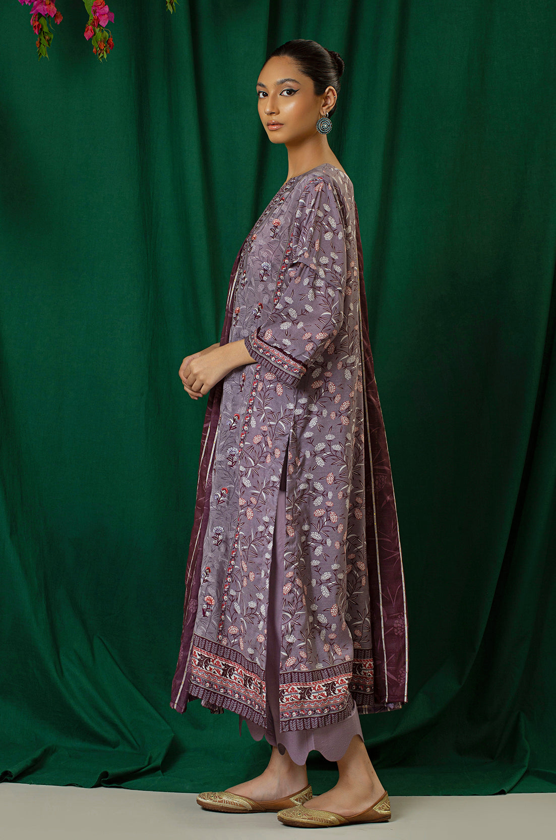 3 Piece - Embroidered - 8329