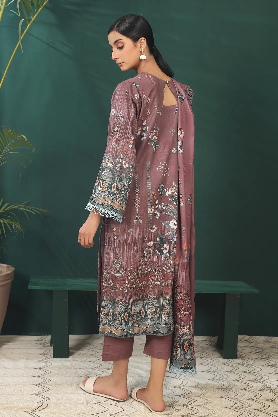 3 Piece - Premium Embroidered Khaddar - 8390