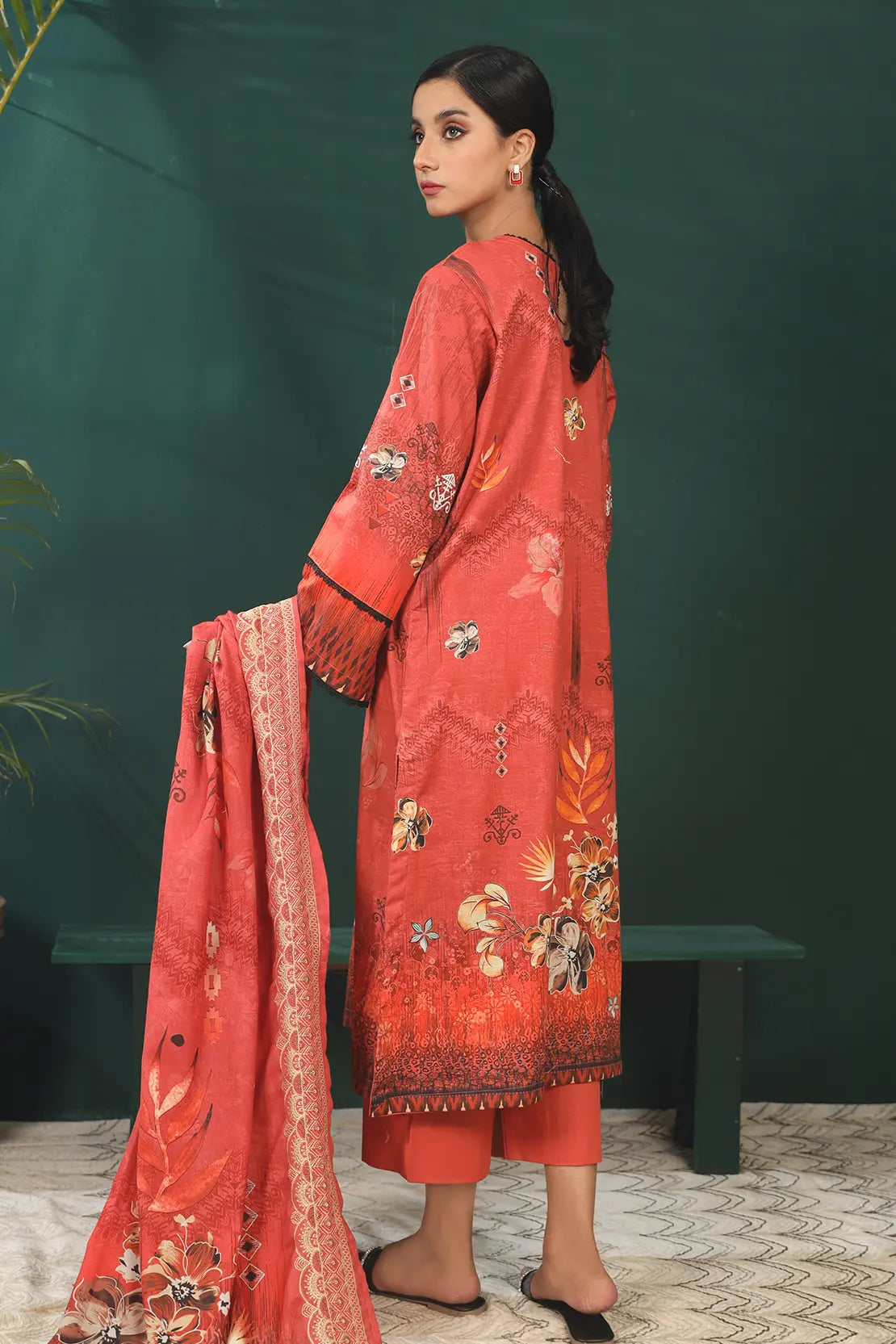 3 Piece - Premium Embroidered Khaddar - 8385