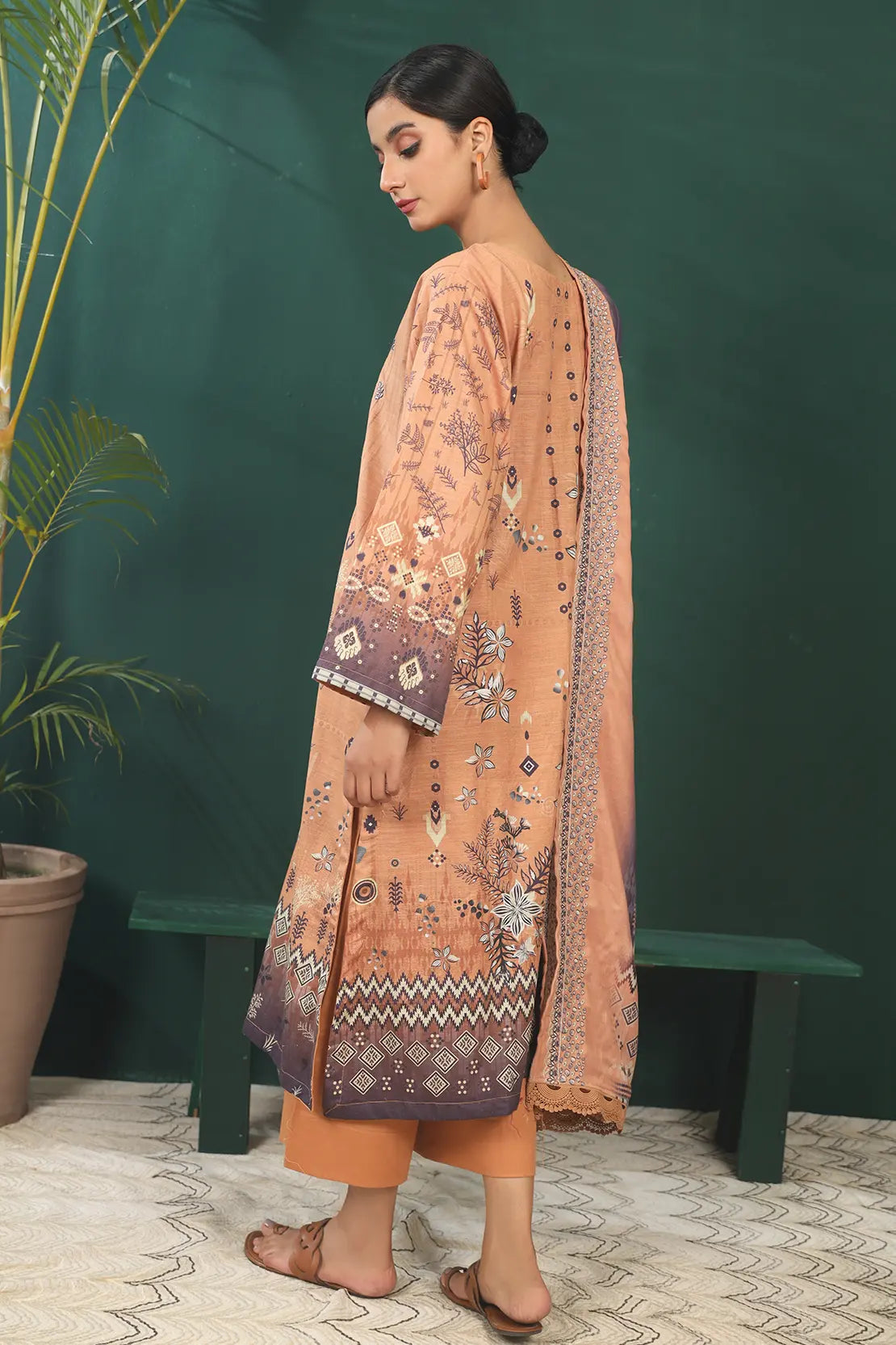 3 Piece - Premium Embroidered Khaddar - 8389