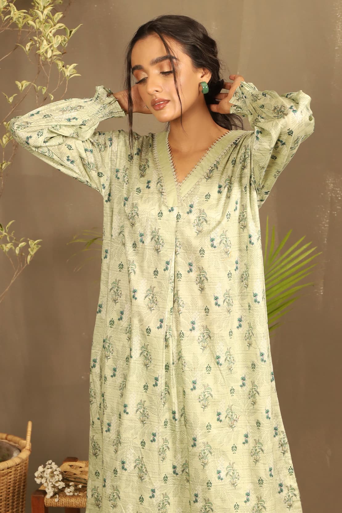 2 Piece - Printed Lawn Shirt with Embroidered Trouser - 7640