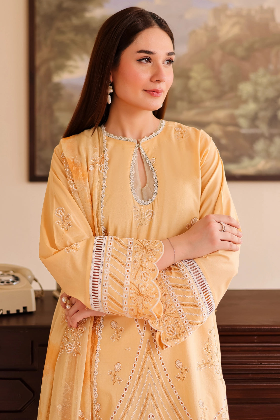 3 Piece - Premium Embroidered Lawn - 509