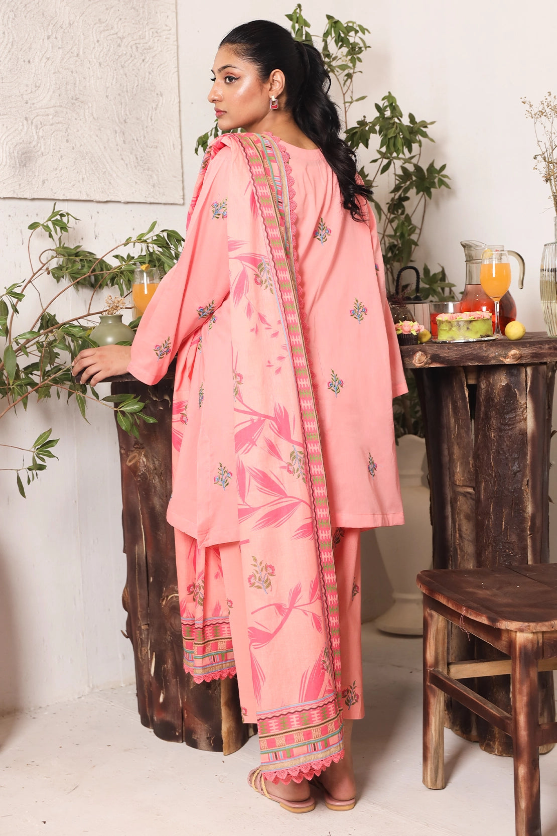 3 PIECE - PREMIUM EMBROIDERED LAWN - 8714
