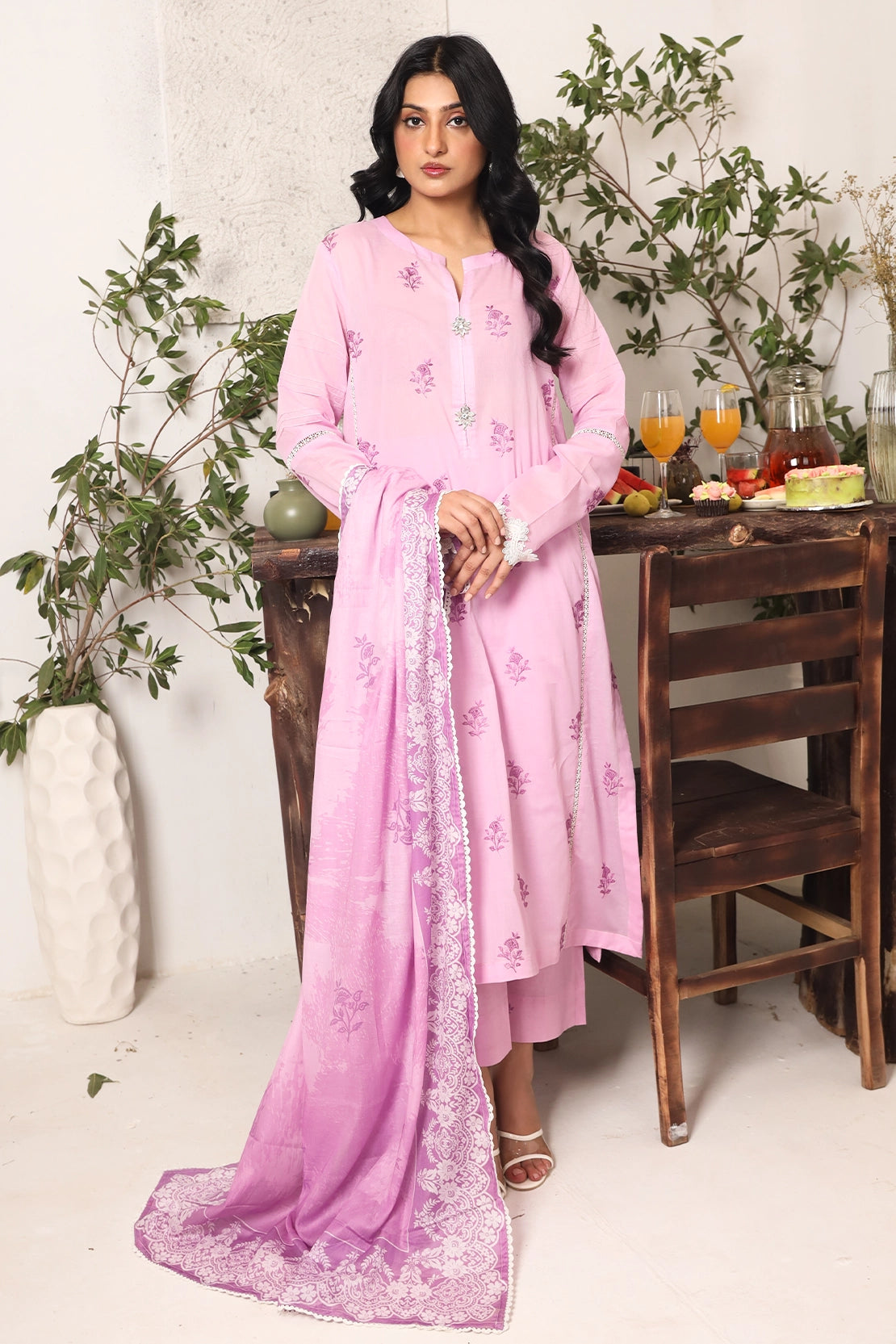 3 PIECE - PREMIUM EMBROIDERED LAWN - 8715