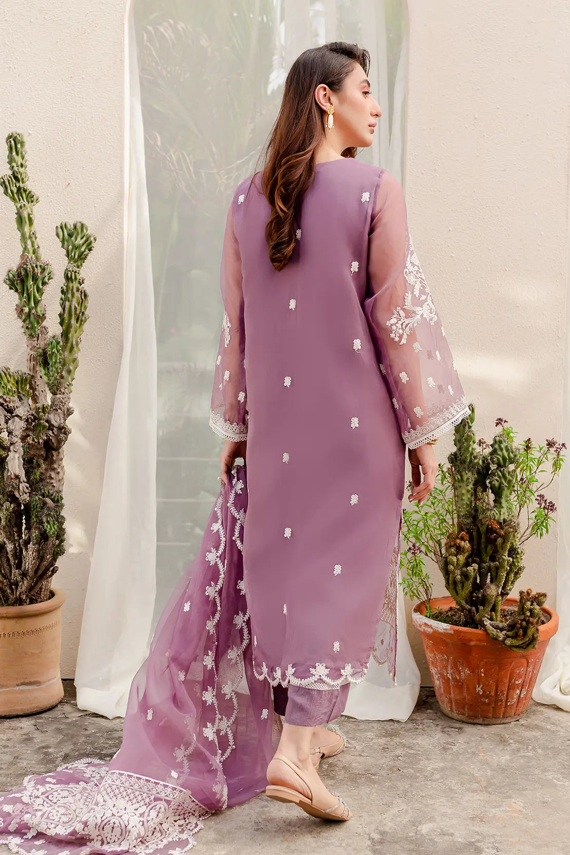 4 Piece – Zania Lavender – Organza Embroidered Suit