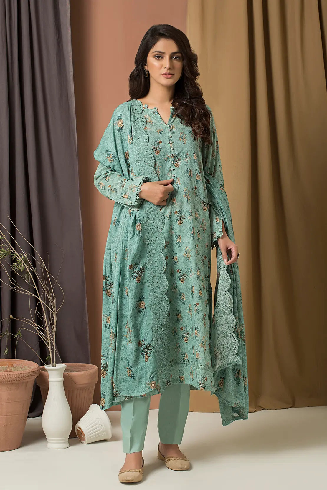 3 Piece - Printed Lawn with Embroidered Dupatta - 7689