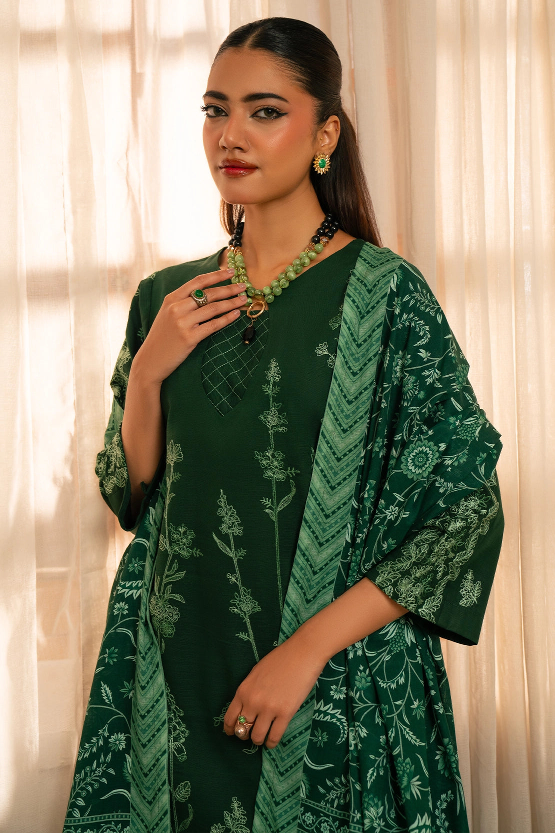3 Piece - Embroidered Khaddar - 1038