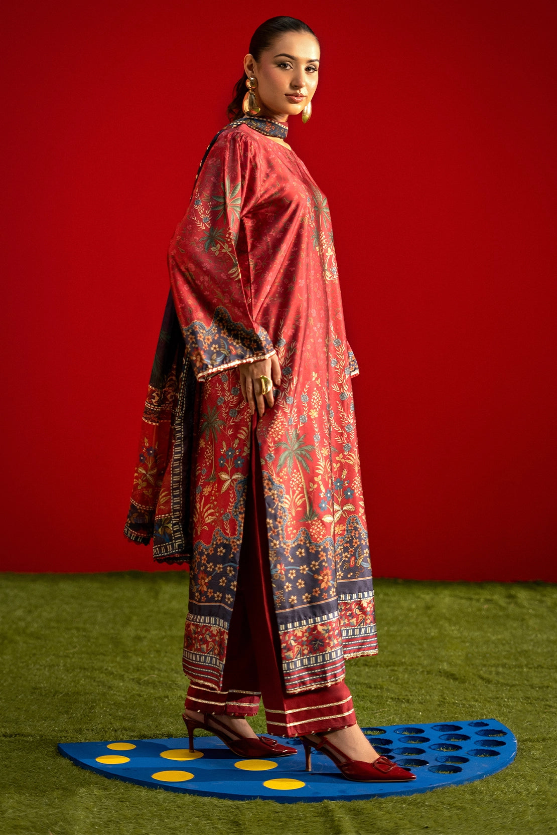 3 Piece - Digitally Printed Luxury Silk - 3901