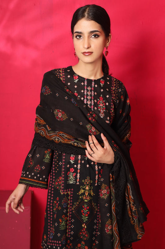 3 Piece - Premium Embroidered Lawn - 7774