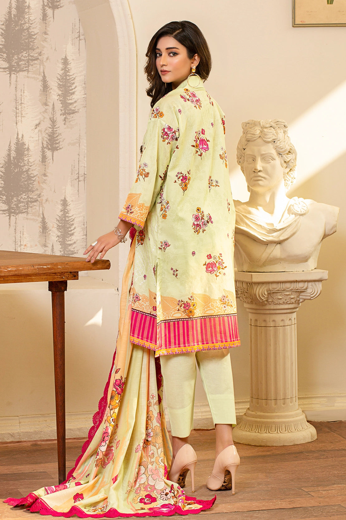 3 PIECE - PREMIUM EMBROIDERED LAWN - 9119