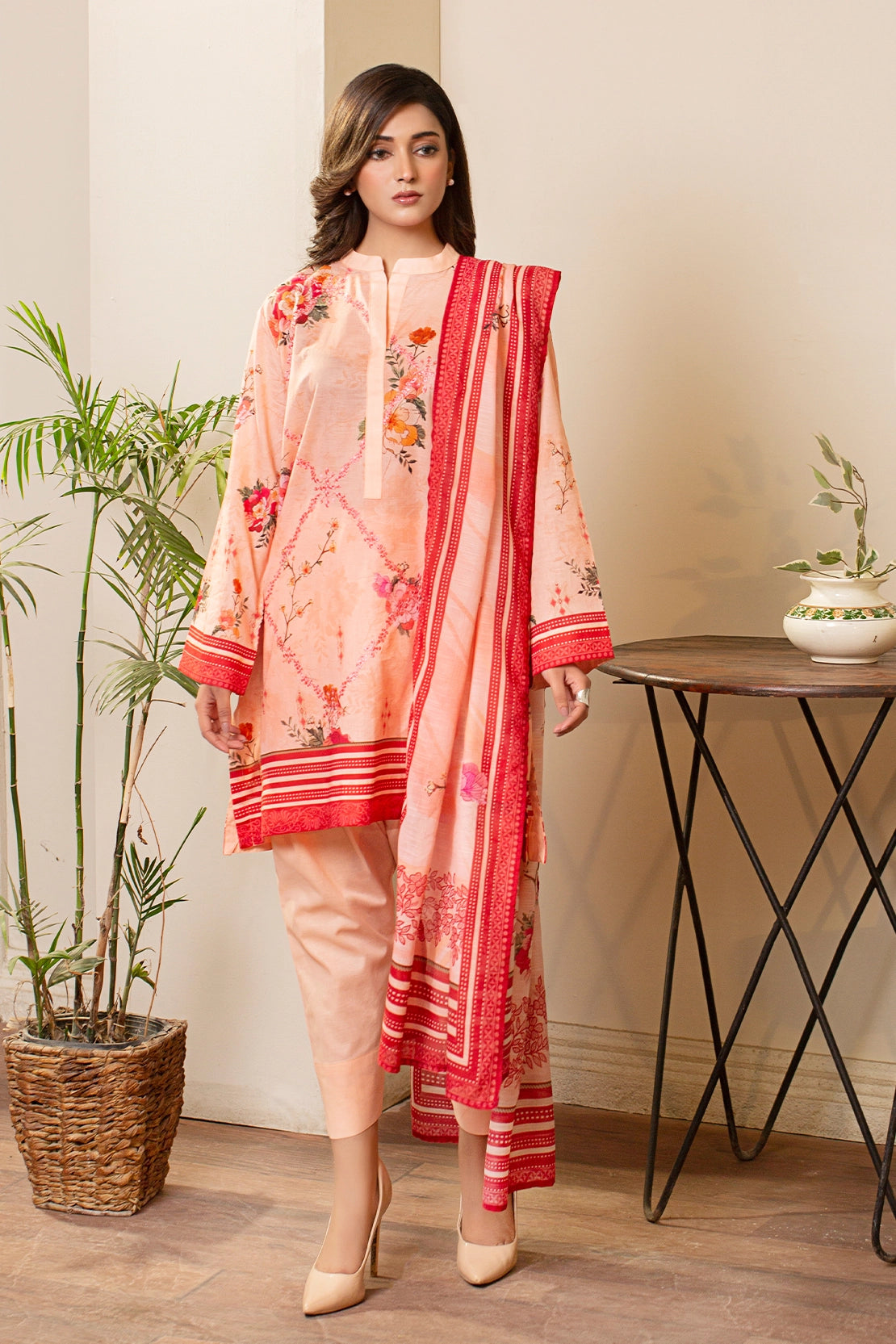 3 PIECE - PREMIUM EMBROIDERED LAWN - 9118