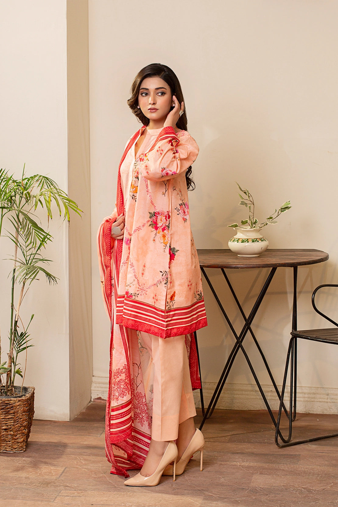 3 PIECE - PREMIUM EMBROIDERED LAWN - 9118