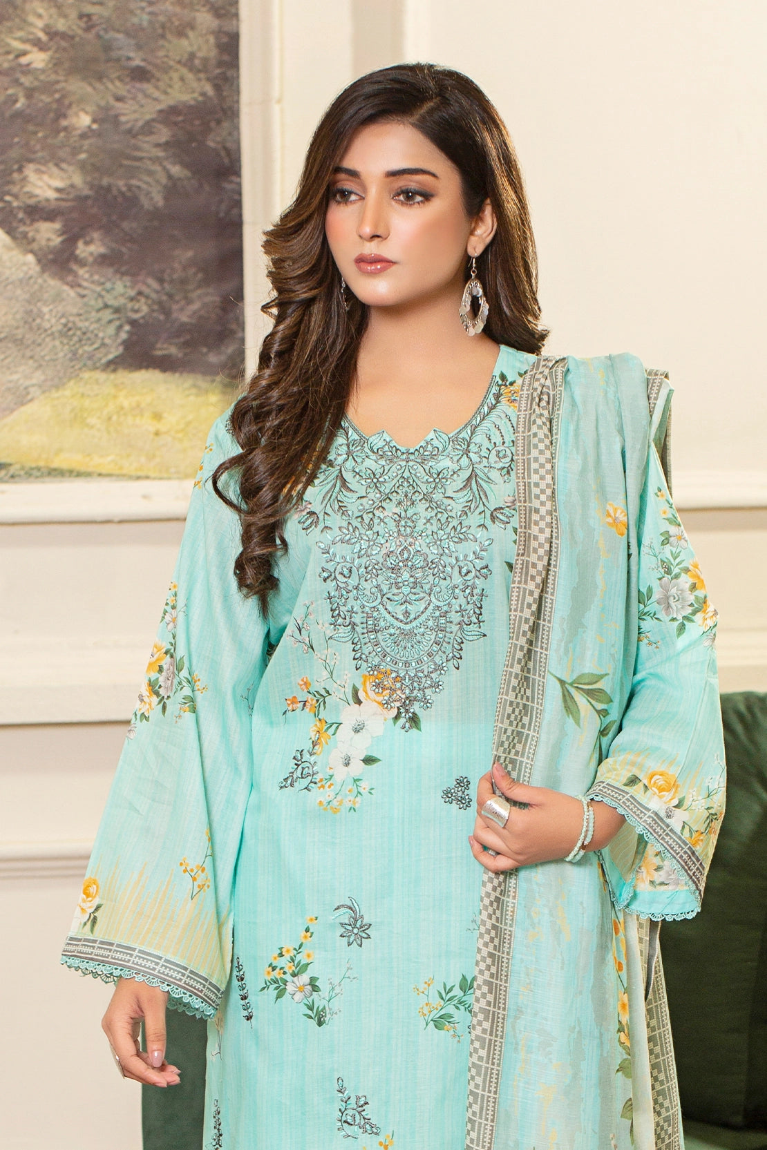 3 PIECE - PREMIUM EMBROIDERED LAWN - 9112