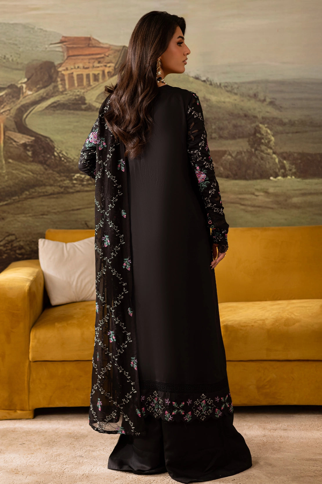 The Artisan Luxury Embroidered Viscose - 4401