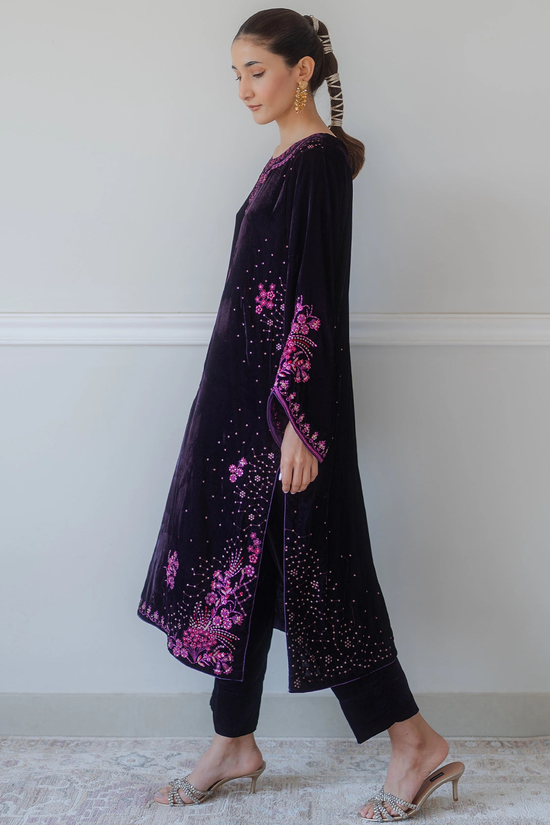 Stitched 3 Piece - Velvet - Gulnaaz