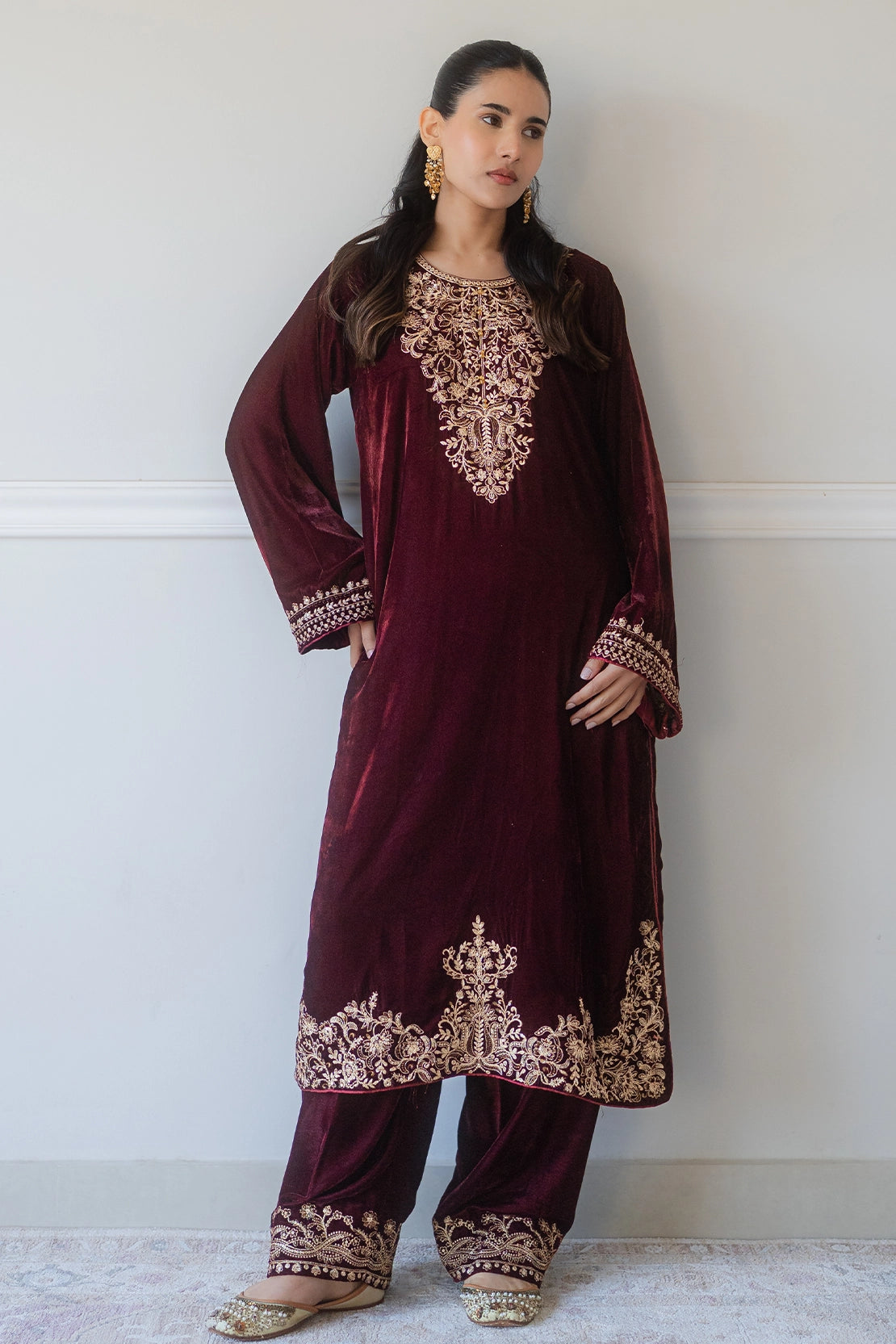 Stitched 2 Piece - Velvet - Rania