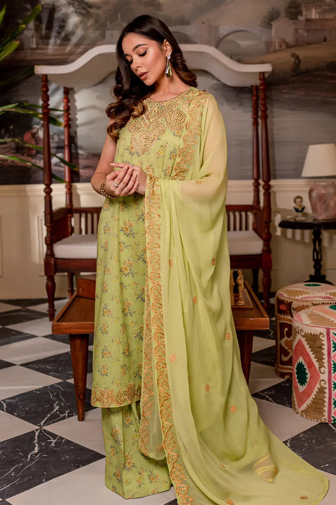 3 Piece - Luxury Embroidered Cambric - 8113