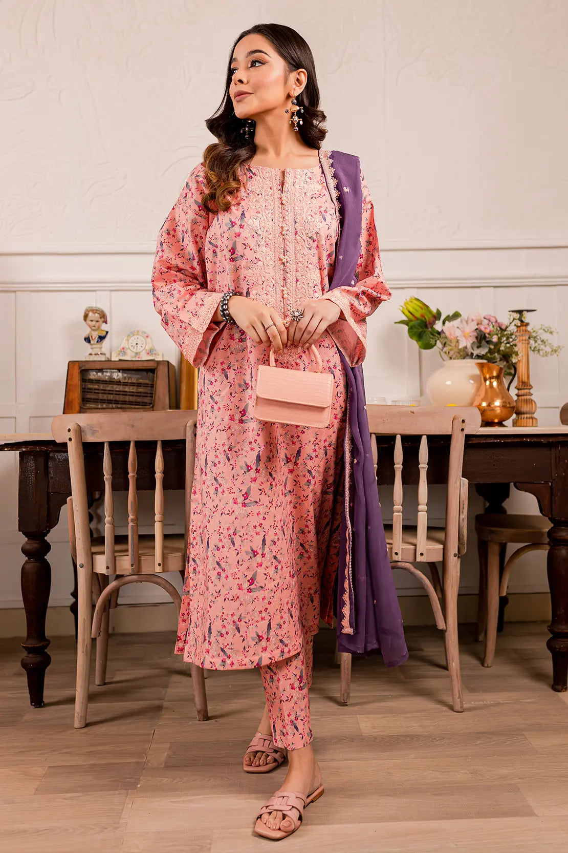 3 Piece - Luxury Embroidered Cambric - 8114