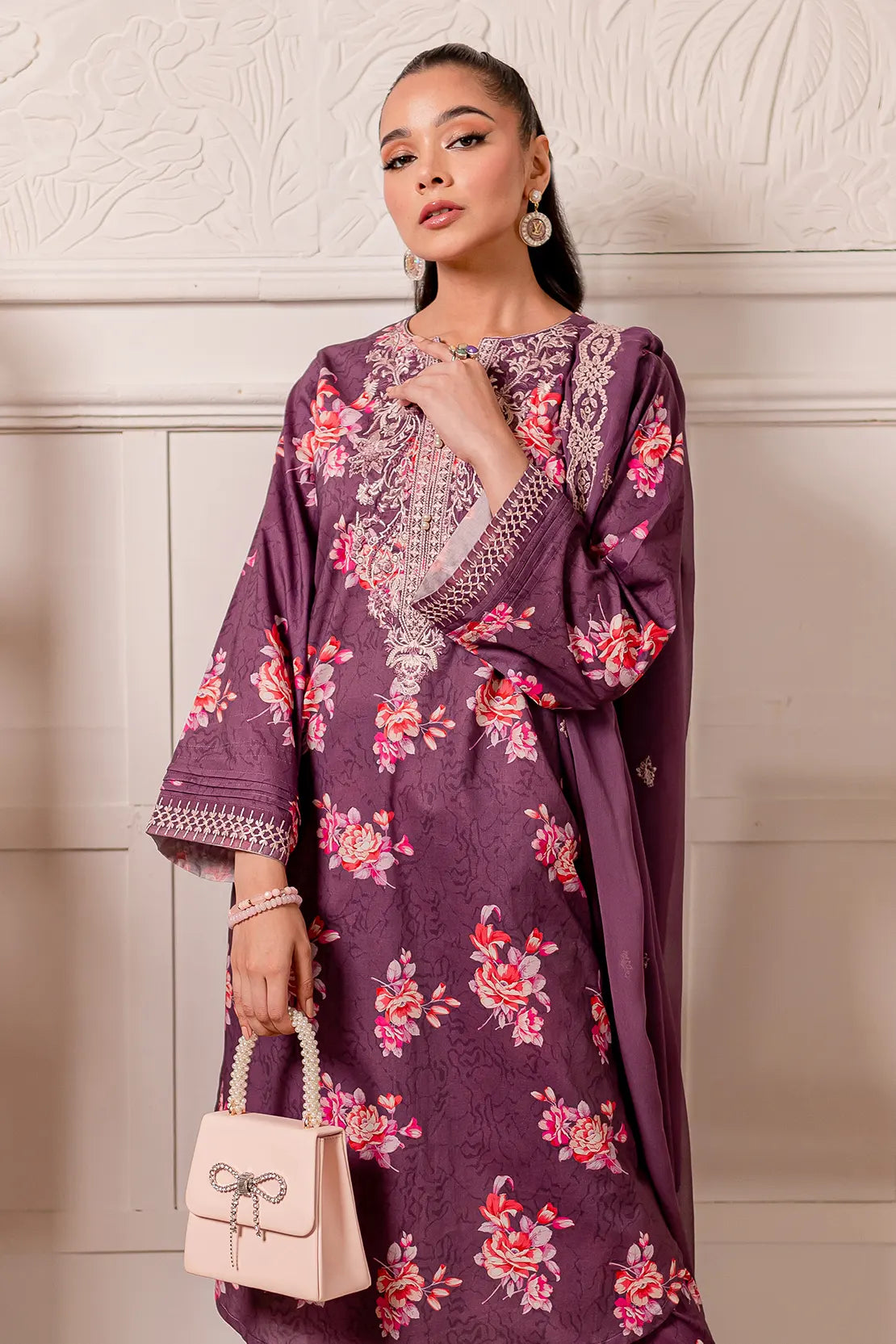 3 Piece - Luxury Embroidered Cambric - 8118