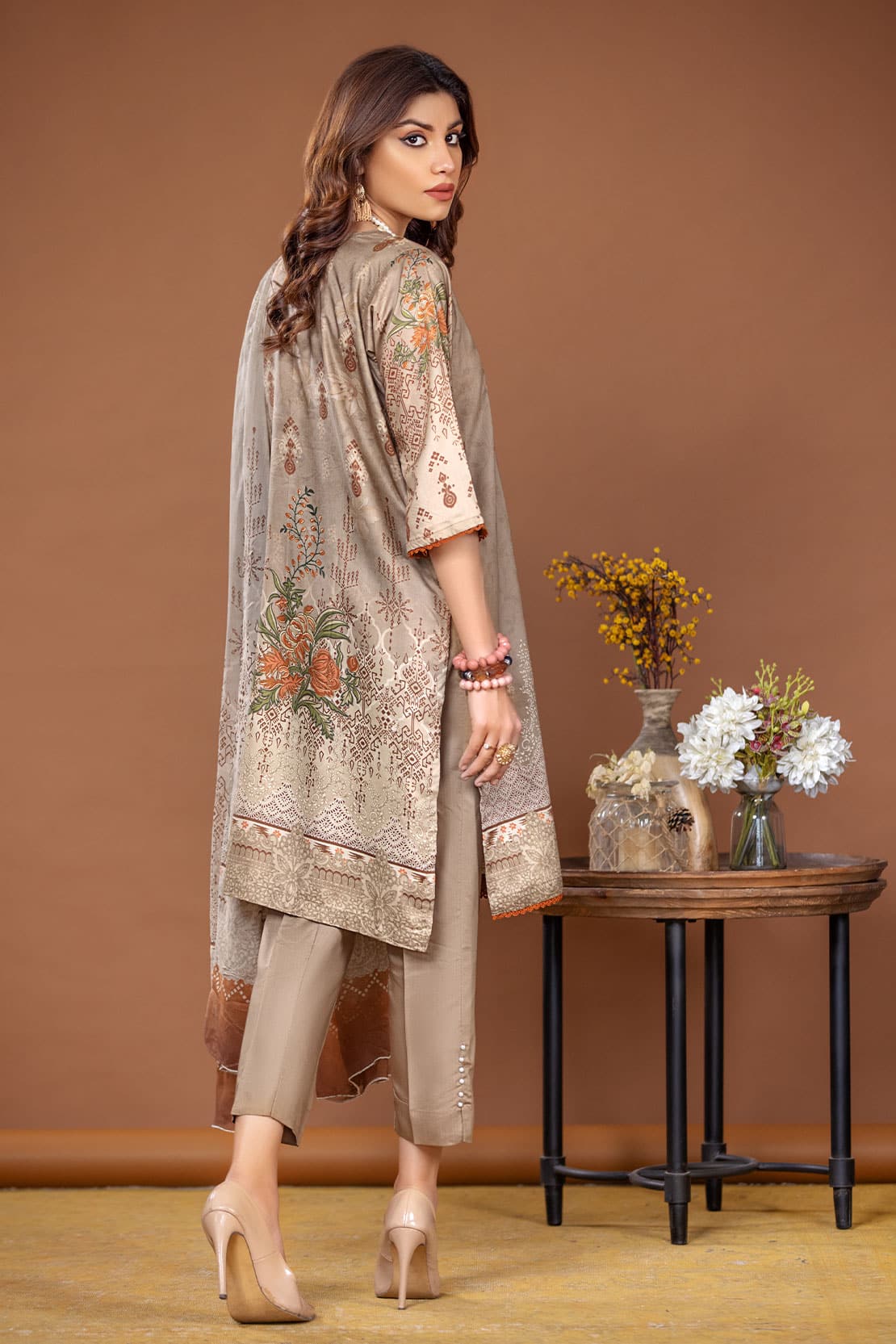 AMANI Embroidered Viscose 6968