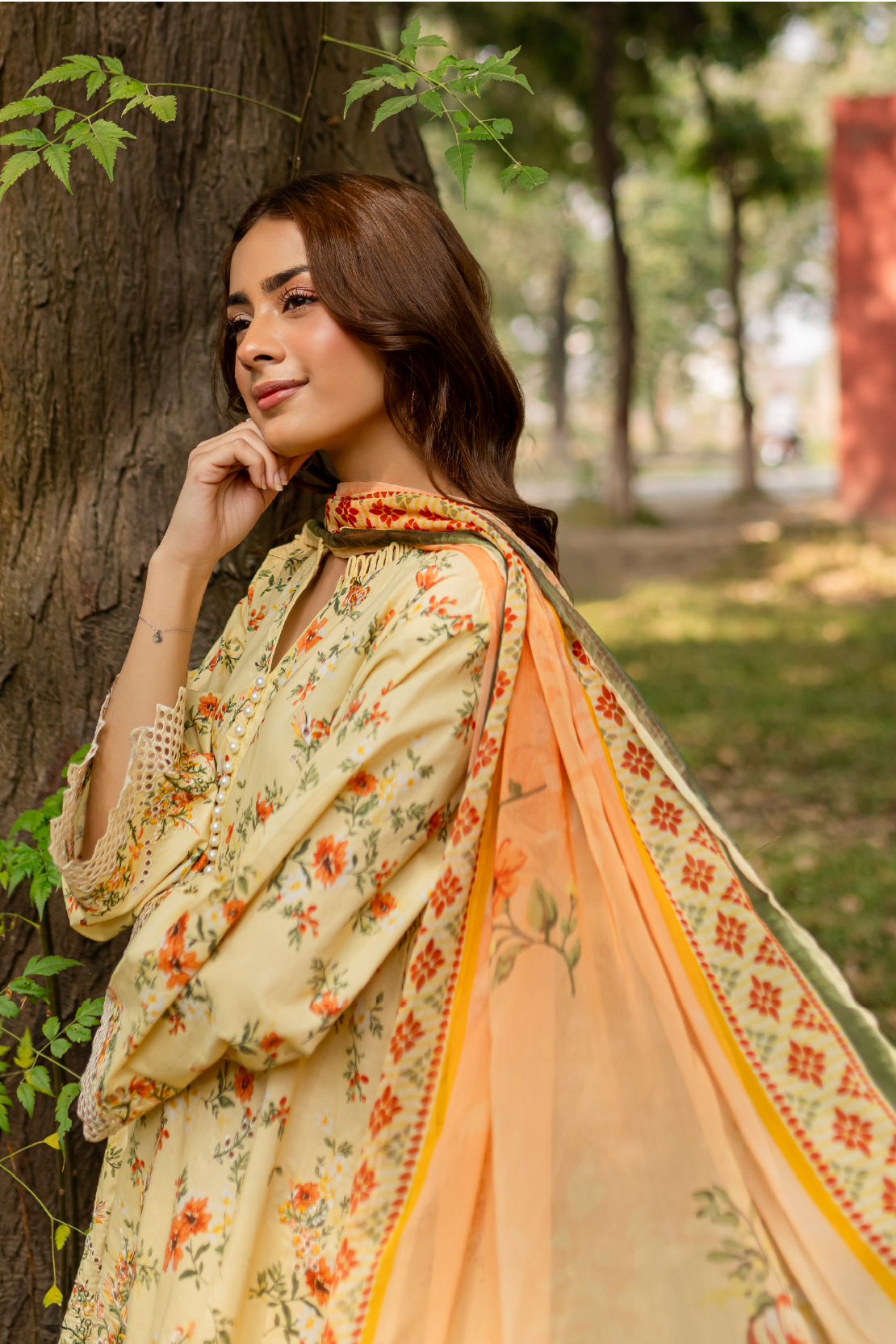 3 PIECE - PREMIUM EMBROIDERED LAWN - 9152