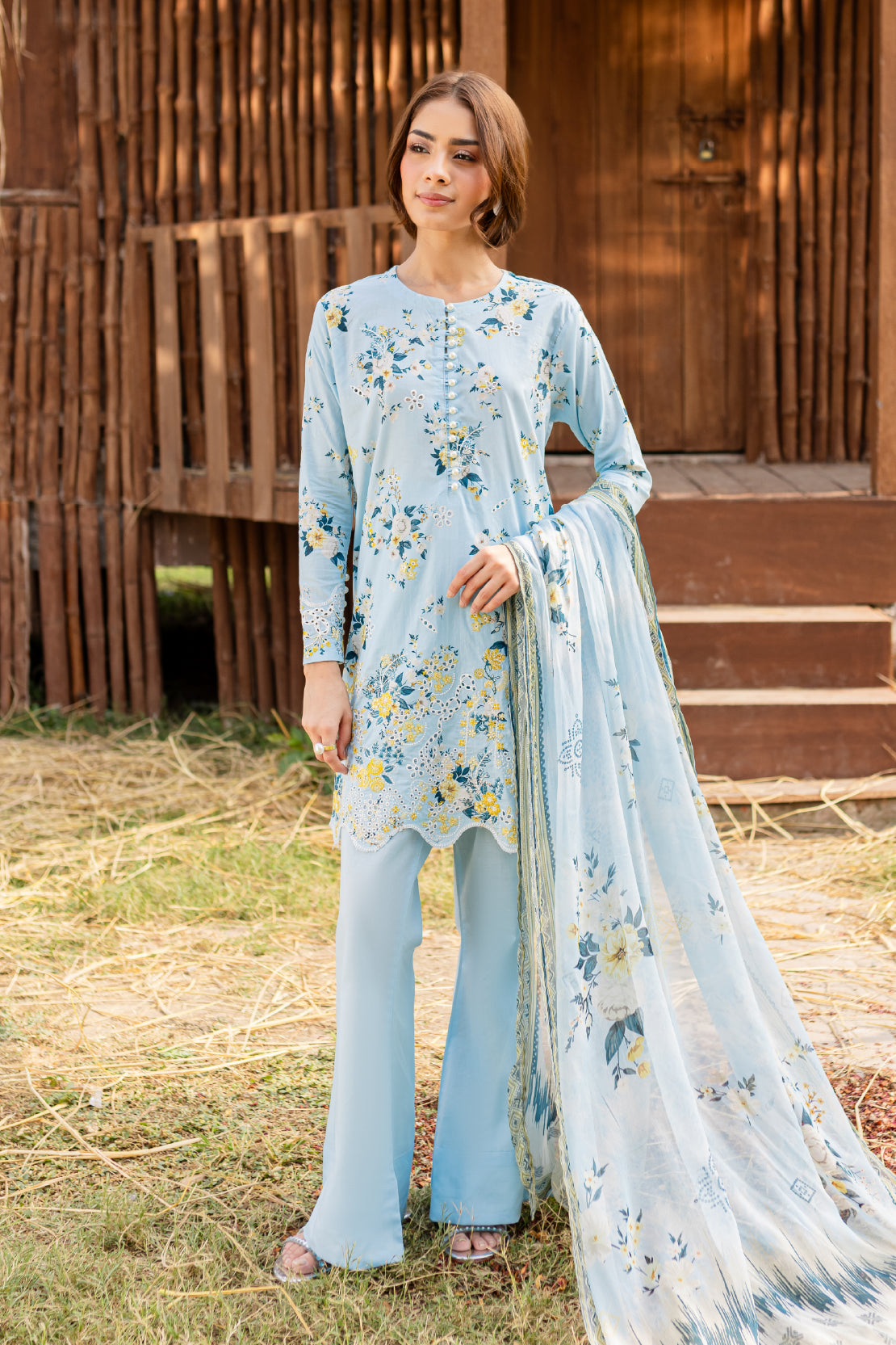 3 PIECE - PREMIUM EMBROIDERED LAWN - 9157