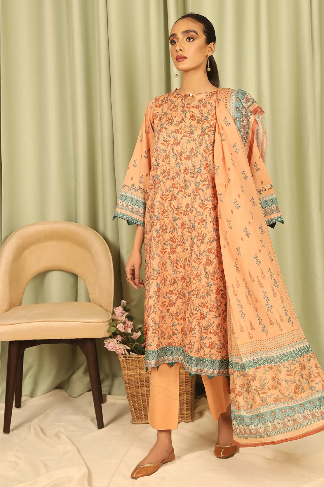 3 Piece - Basic luxury lawn 7446 - Voile Dupatta