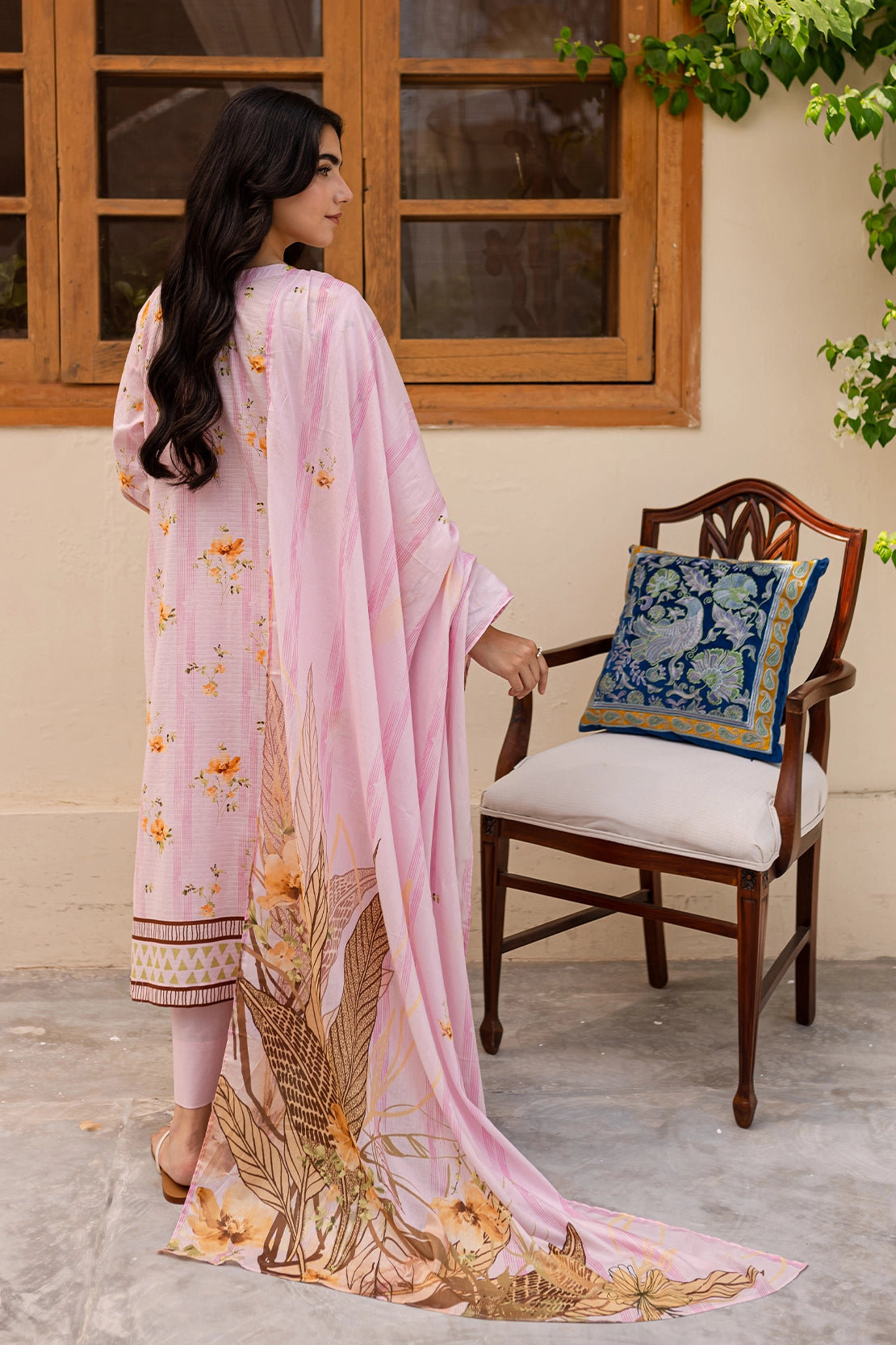 3 PIECE - PREMIUM EMBROIDERED LAWN - 020