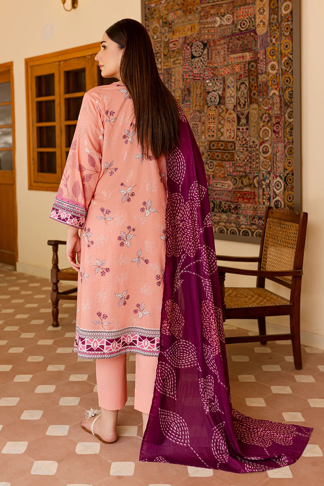 3 PIECE - PREMIUM EMBROIDERED LAWN - 015