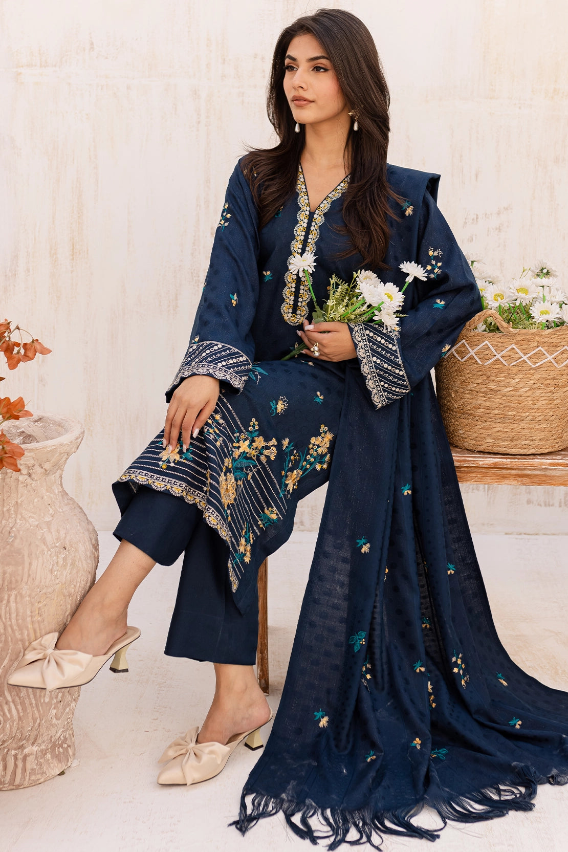 3 Piece - Premium Embroidered Dhanak Wool - 4001